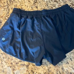 womens LULULEMON hotty hot short